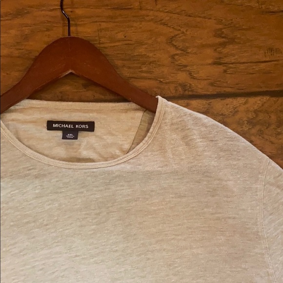 Michael Kors long sleeve (fits like XL) - Picture 3 of 3